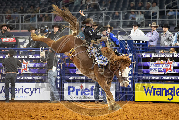 2021_TheAmerican_Steer_Wrestling_Zeke Thurston_AndreSilva_287