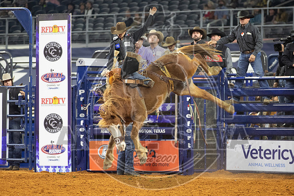 2021_TheAmerican_Steer_Wrestling_Zeke Thurston_AndreSilva_285