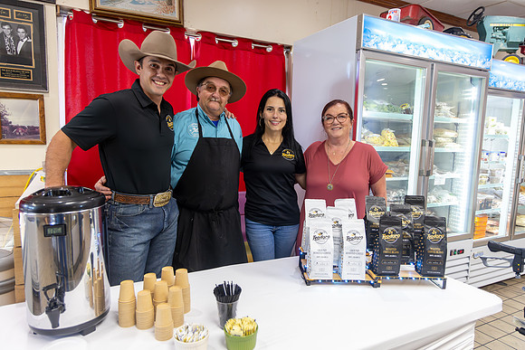 2024_Nov_09_TeodoroCoffees_050