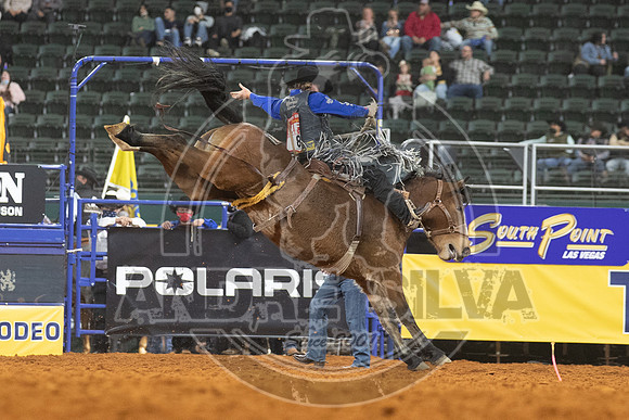 2020_Dez_06_WNFR_Saddle_Bronc_Ryder Wright_326
