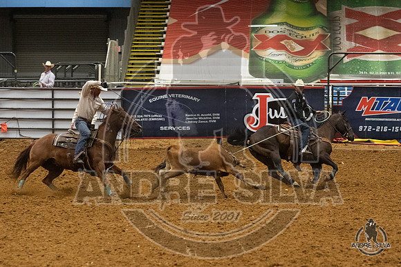 07_06_19_Mesquite_Team_Roping_Manny Egusquiza, York Gill_125_Silva