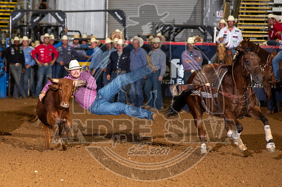 2020_06_06_Mesquite_Steer_Wrestling_Tory Johnson_154_Silva