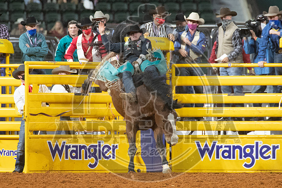 2020_Dez_09_WNFR_Bareback_Tanner Aus_077