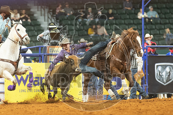 2020_Dez_06_WNFR_Steer_Wrestling_Tyler Waguespack_184