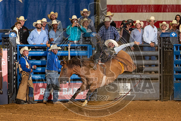 2020_08_01_Mesquite_Bareback_Montana_Josh_Parker_142