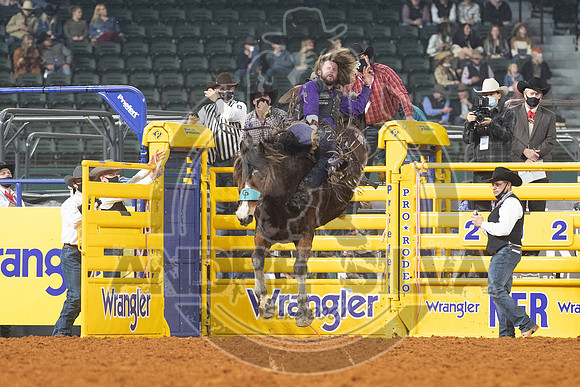 2020_Dez_12_WNFR_Bareback_Tilden Hooper_139