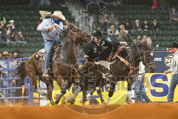 2020_Dez_06_WNFR_Steer_Wrestling_Bridger Anderson_199