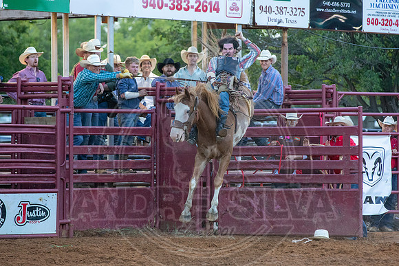 08_18_19_Denton_Bareback_Riding_Hunter Carter_159_Silva