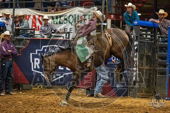 07_06_19_Mesquite_Womens_Ranch_Bronc_Riding_Lauren Hall_094_Silva
