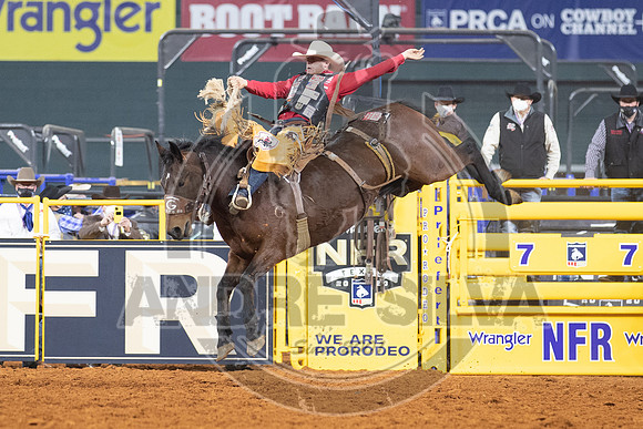 2020_Dez_11_WNFR_Saddle_Bronc_Brody Cress_999