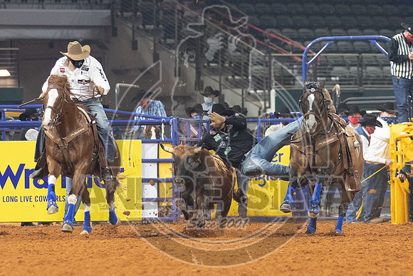 2020_Dez_11_WNFR_Steer_Wrestling_Clayton Hass_772