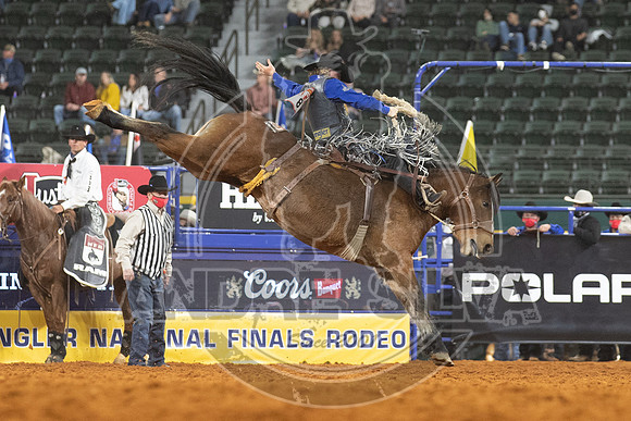 2020_Dez_06_WNFR_Saddle_Bronc_Ryder Wright_325