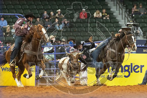 2020_Dez_06_WNFR_Steer_Wrestling_Jace Melvin_174