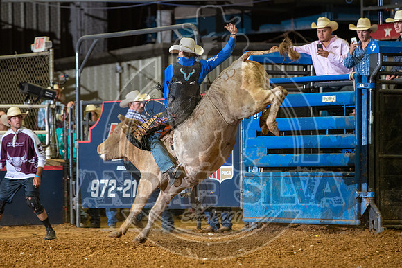 2020_06_13_Mesquite_Bull_Riding_Brett_Custer_323_Silva