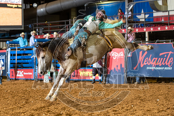 2020_06_13_Mesquite_Bareback_Riding_Winn_Ratliff_352_Silva