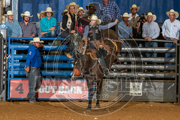 2020_08_01_Mesquite_Saddle_Bronc_Jake_Vance_233