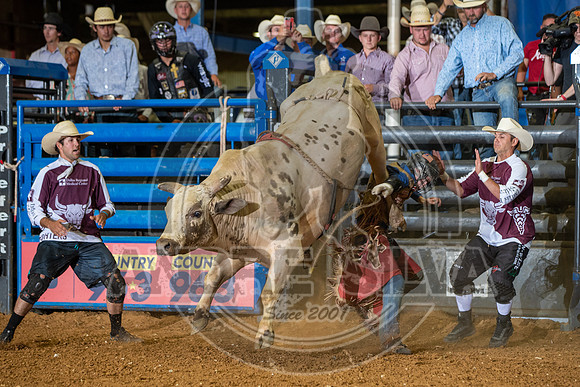 2020_06_13_Mesquite_Bull_Riding_Lucas_Teodoro_308_Silva