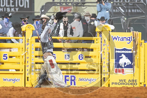 2020_Dez_06_WNFR_Bareback_Jake Brown_104