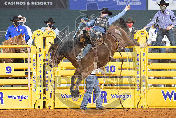 2020_Dez_11_WNFR_Saddle_Bronc_Jacobs Crawley_963