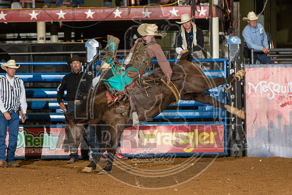 2020_08_01_Mesquite_Bareback_Montana_Josh_Parker_144