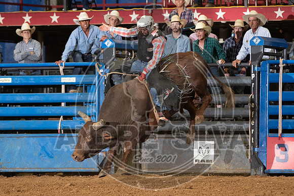 2020_08_01_Mesquite_Bull_Riding_Dave_Mason_307
