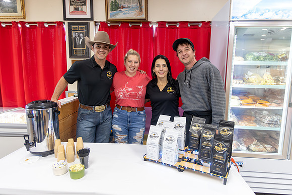 2024_Nov_09_TeodoroCoffees_058