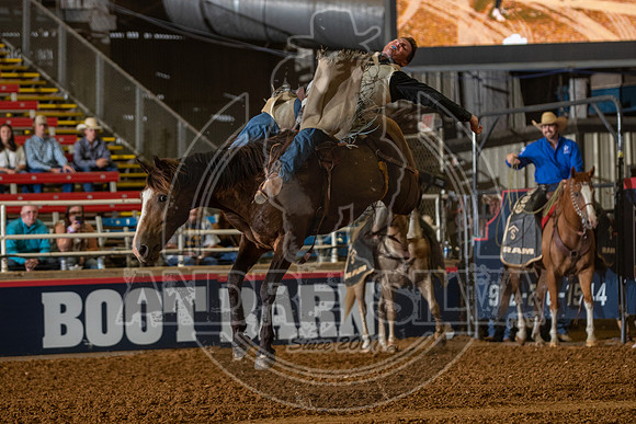 2020_08_01_Mesquite_Bareback_Montana_Colton_Onyett_129