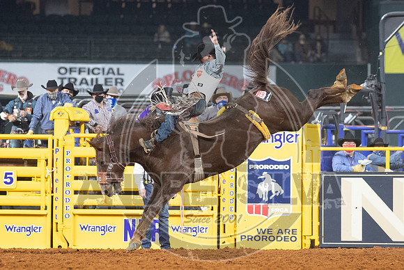 2020_Dez_12_WNFR_Bareback_Clayton Biglow_182
