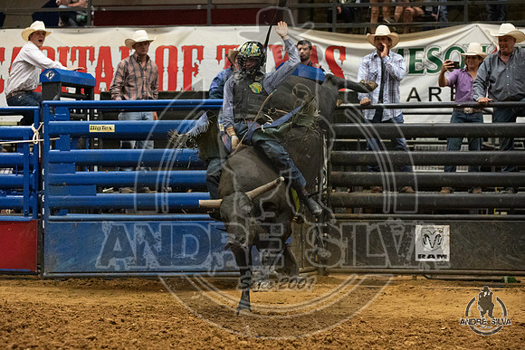 06_29_19_Mesquite_BullRiding_Ky Hamilton_224_Silva