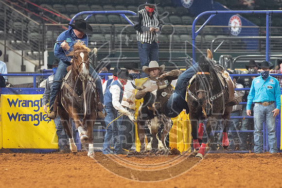 2020_Dez_11_WNFR_Steer_Wrestling_Blake Knowles_777
