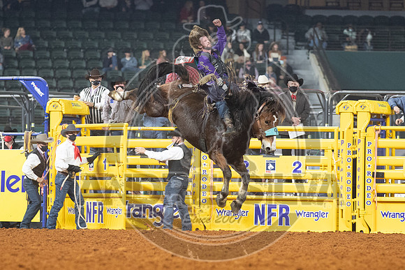 2020_Dez_12_WNFR_Bareback_Tilden Hooper_141