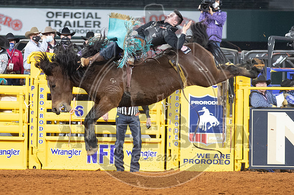 2020_Dez_11_WNFR_Bareback_Jess Pope_727