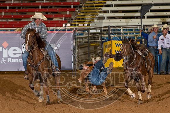 2020_06_06_Mesquite_Steer_Wrestling__201_Silva