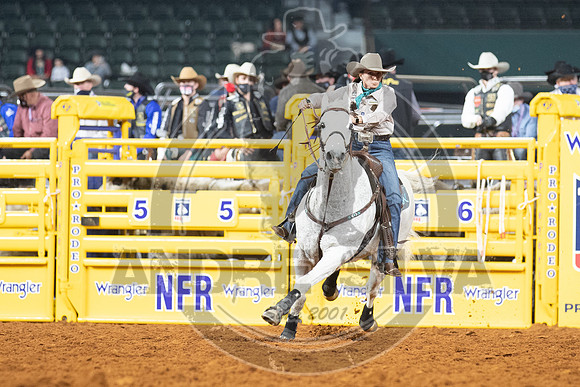 2020_Dez_11_WNFR_Barrel_Racing_Tiany Schuster_1138