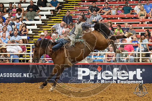 07_06_19_Mesquite_Bareback_Riding_Andrew Kapala_064_Silva