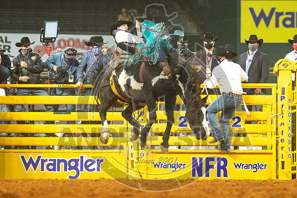 2020_Dez_06_WNFR_Bareback_Jess Pope_076