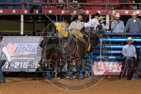 2020_06_06_Mesquite_Bareback_Riding_Tyler Johnson_430_Silva