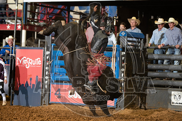 2020_06_06_Mesquite_BullRiding_Dustin Boquet_382_Silva