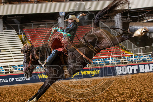 2020_06_06_Mesquite_Saddle_Bronc_Riding__574_Silva