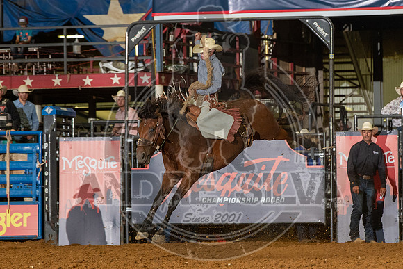 2020_06_06_Mesquite_Saddle_Bronc_Riding_Cole Franks_483_Silva