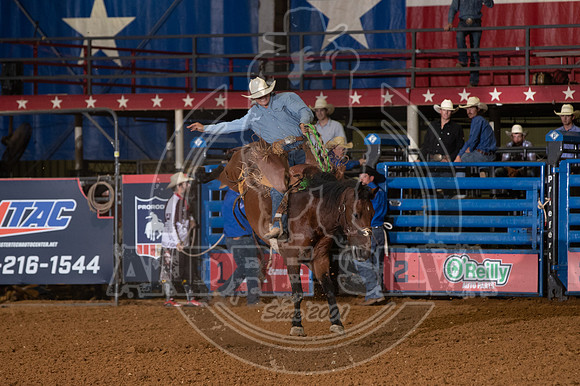 2020_06_06_Mesquite_Saddle_Bronc_Riding_Parker Fleet_479_Silva