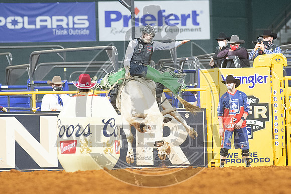 2020_Dez_06_WNFR_Bull_Riding_Jeff Askey_470