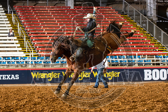 2020_06_06_Mesquite_Saddle_Bronc_Riding__579_Silva