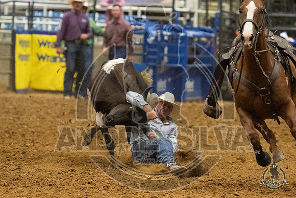 07_06_19_Mesquite_Steer_Wrestling,_Austin Courmier_072_Silva