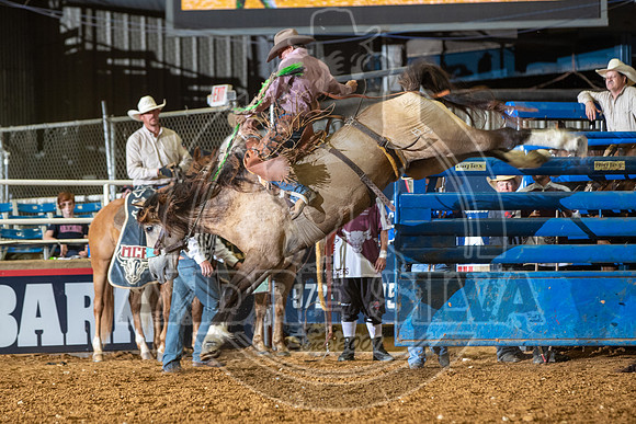 2020_06_13_Mesquite_Saddle_Bronc_Parker_Fleet_388_Silva