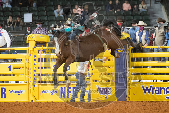 2020_Dez_09_WNFR_Bareback_Tanner Aus_079