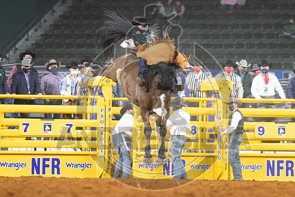 2020_Dez_06_WNFR_Bareback_Kaycee Feild_147
