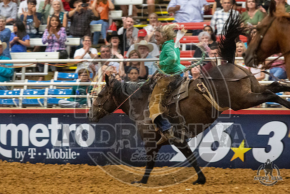 07_06_19_Mesquite_Womens_Ranch_Bronc_Riding_Carly Ramsey_100_Silva