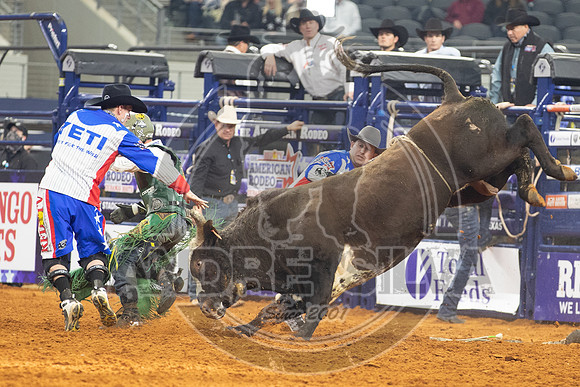 2021_TheAmerican_Bull Riding_Cooper Davis_AndreSilva_813