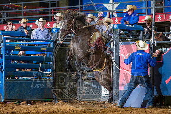 2020_06_06_Mesquite_Saddle_Bronc_Riding__573_Silva